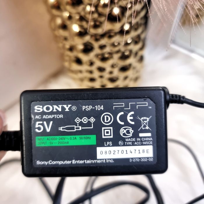Oryginalny zasilacz Sony PSP 2000mA 5V