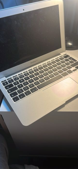 vendo Mac air 11”preço negociável