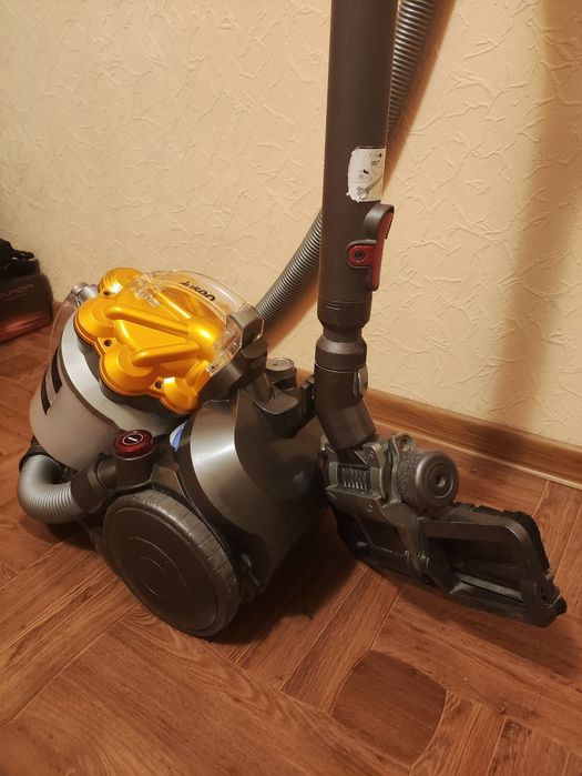Пилосос Dyson DC29