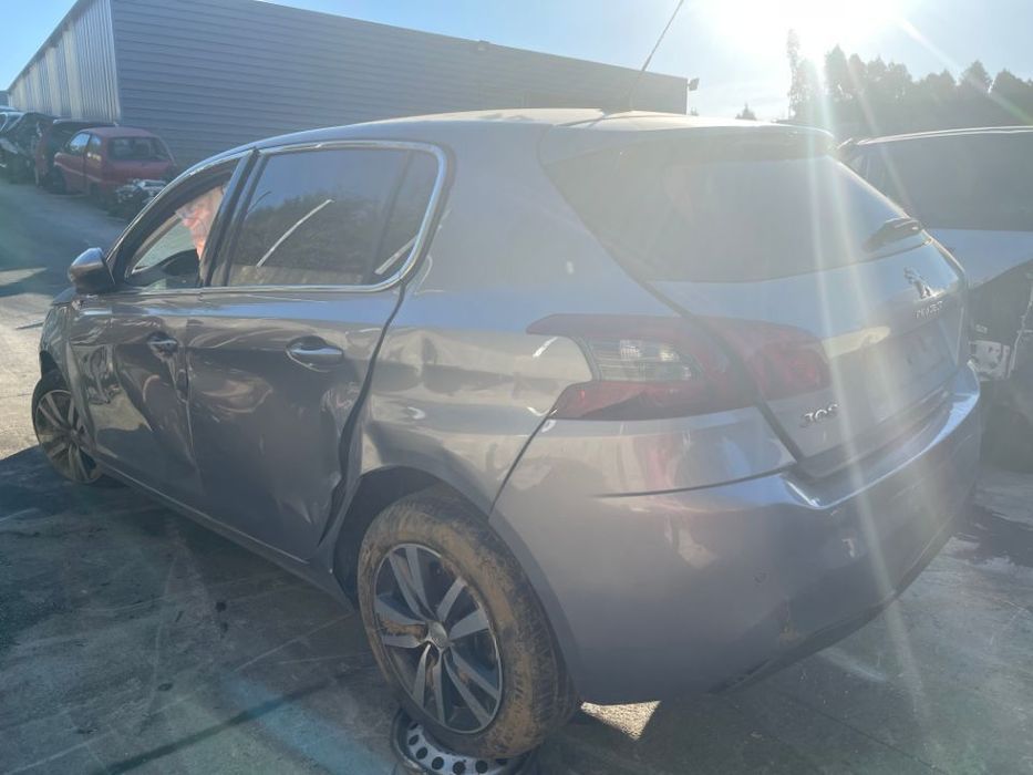 PEUGEOT 308 1.5 BLUEHDI 130 CV CAIXA EAT8 DE 2020 PARA PEÇAS