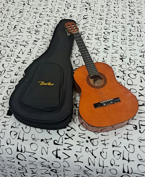 Guitarra de criança
