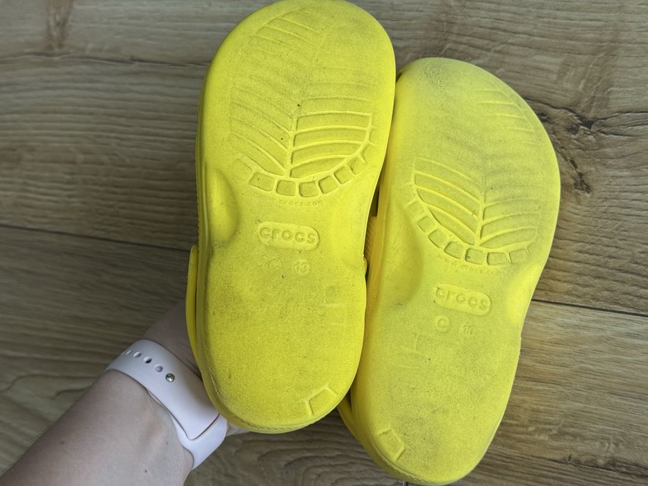 Oryginalne Crocsy dziecięce rozm. C13 – żółte