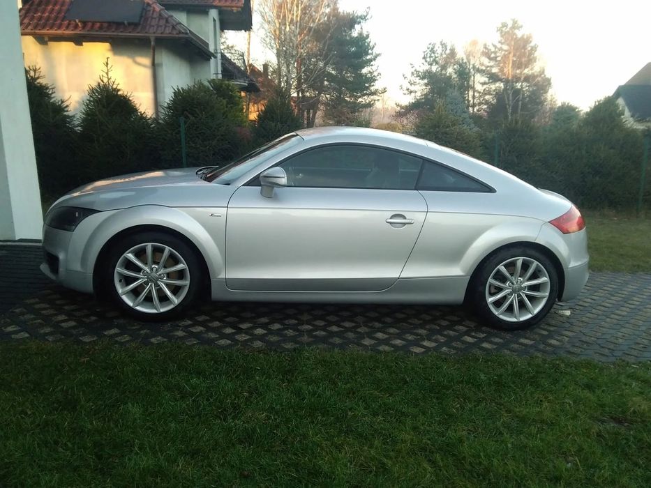 Audi TT Coupé