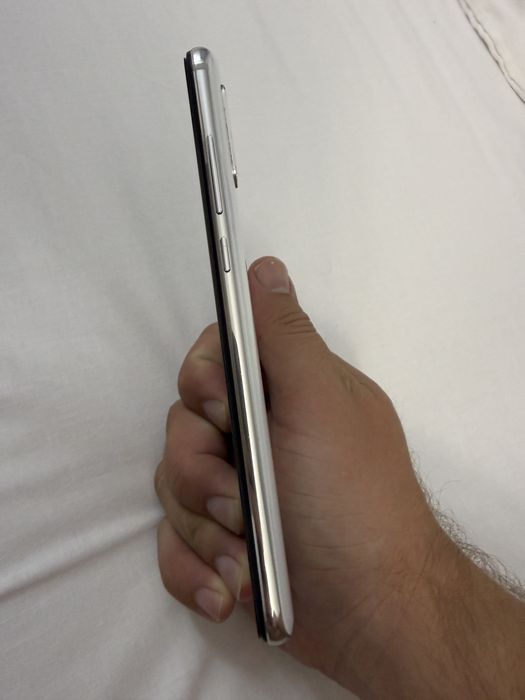 Xiaomi Mi 9 lite 6/64 Gb