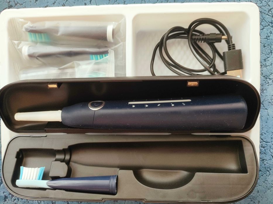 Потужна фiрмена електрич зубна щiтка премiум рiвня-iдеальний подарунок