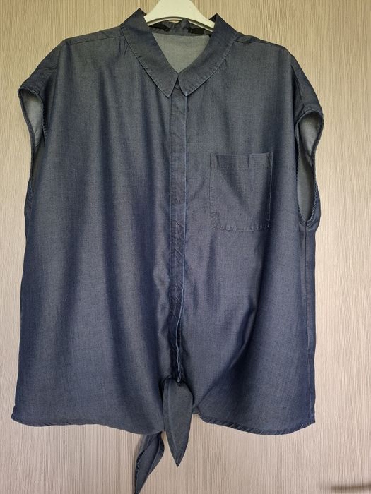Granatowa a'la denim bluzka bez rękawów z wiązaniem