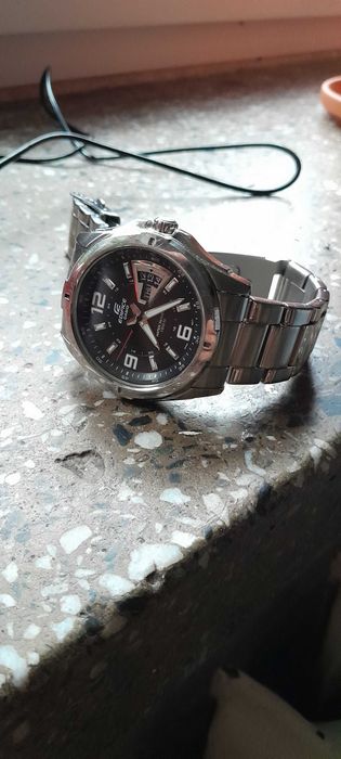 Zegarek Casio Edifice