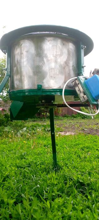 Ручний Гарбузовий міні комбайн