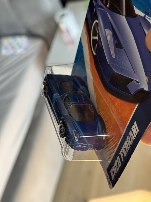 ferrari enzo hot wheels - zabawki dla dzieci | OLX Dla Dzieci