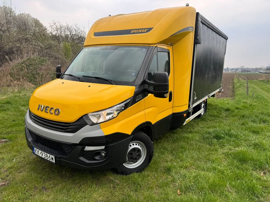 Iveco DAILY 35S18  IVECO 3.0 35S18 / VAT 2 / Automat / 8 EP / Polski Salon / Twin Cabin