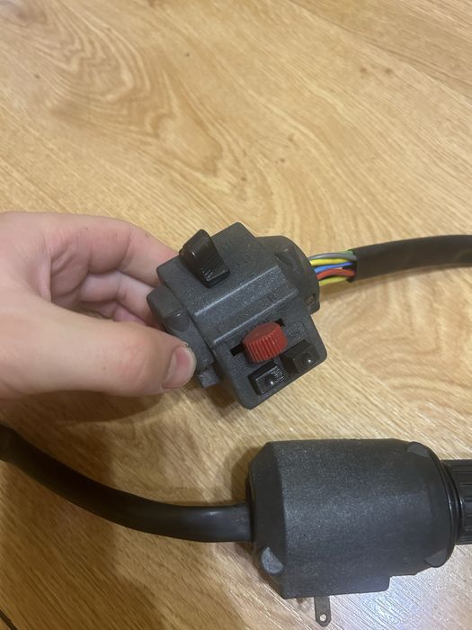 Пульти перемикачі світла ручка газу Ява 638 12v оригінал