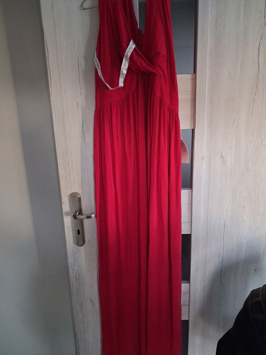 Sprzedam sukienkę wieczorową