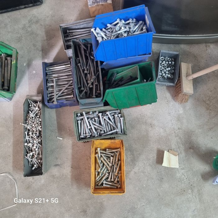 Śruby od M3 do M30 klasa 8.8