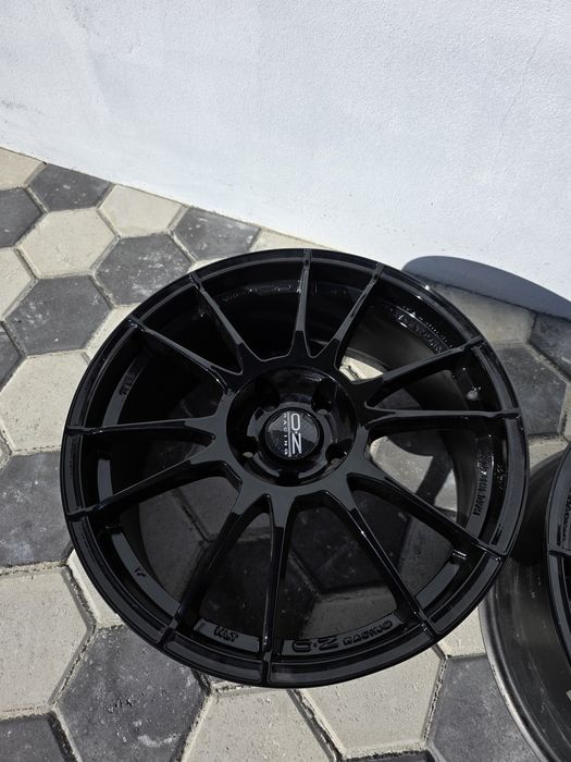 Jantes OZ Ultraleggera HLT 5x112