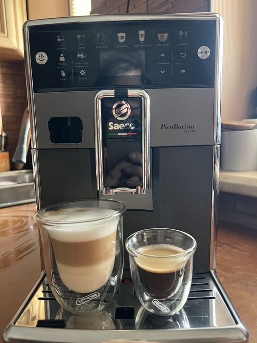 Кавомашина/кавоварка Saeco/DeLonghi/Philips