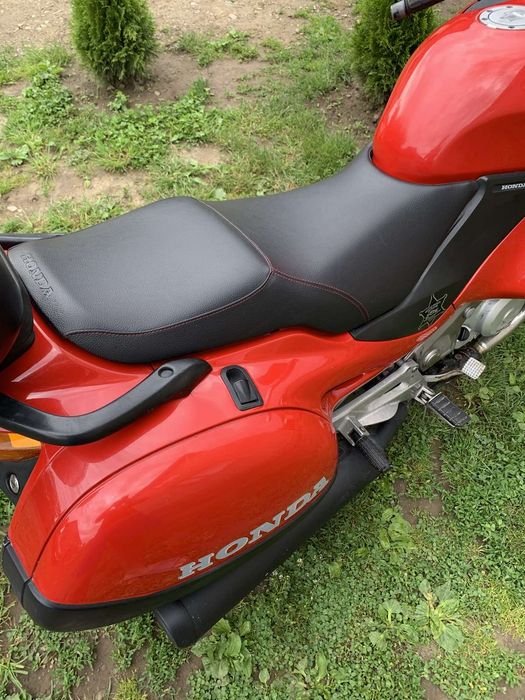 Honda NT 650 Deauville