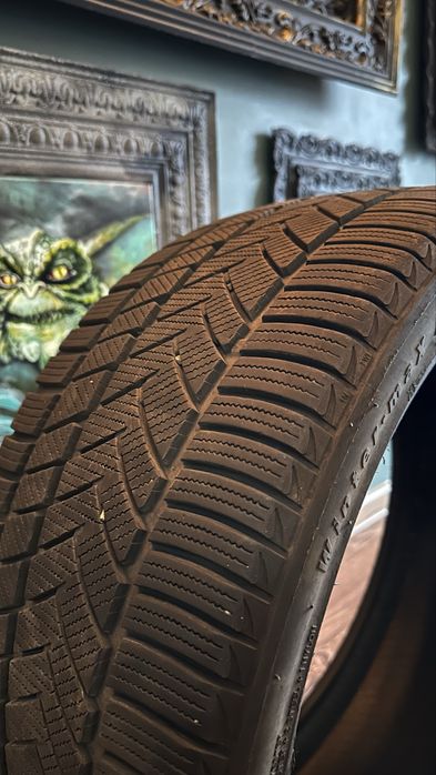 Резина SUNNY зима / 235 35 R19 - 3шт