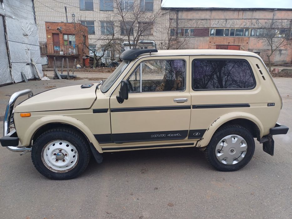 Нива ваз 2121, 1989 рік