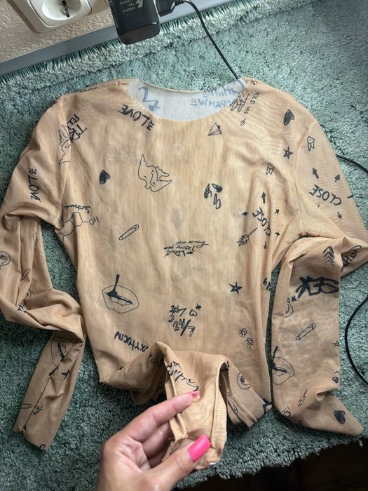 Прозорий бежевий боді з надписами S розмір