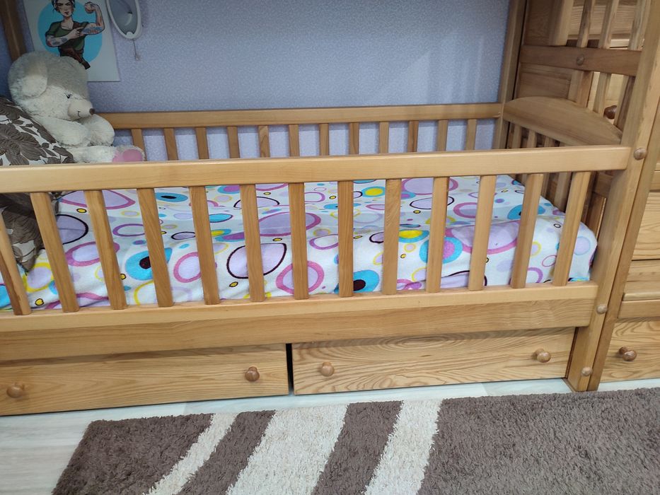 Двоповерхове  ліжко+дробина -комод з натурального дерева (Ясінь)+2м.