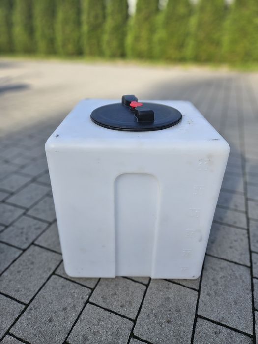 Pojemnik na wodę pitną 60l