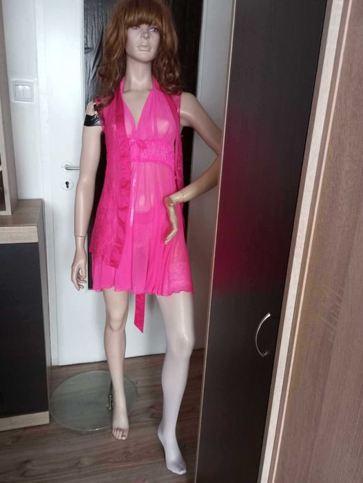 Nr 3 Zestaw koszulka, szlafrok, pończochy.