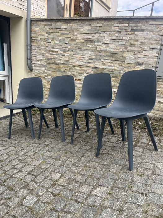 Zestaw 4 krzeseł do stołu
