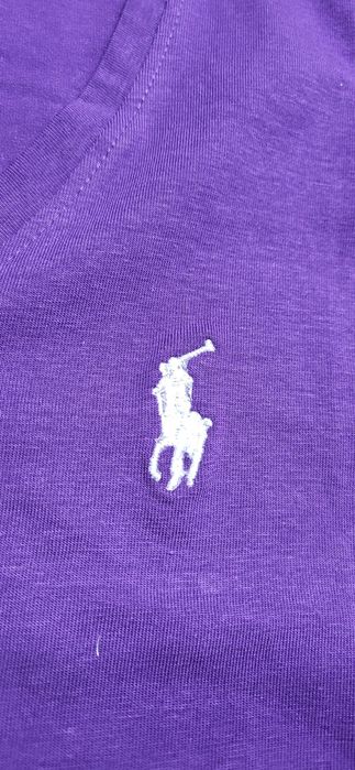 Fioletowa koszulka damska z dekoltem w serek bawełna L