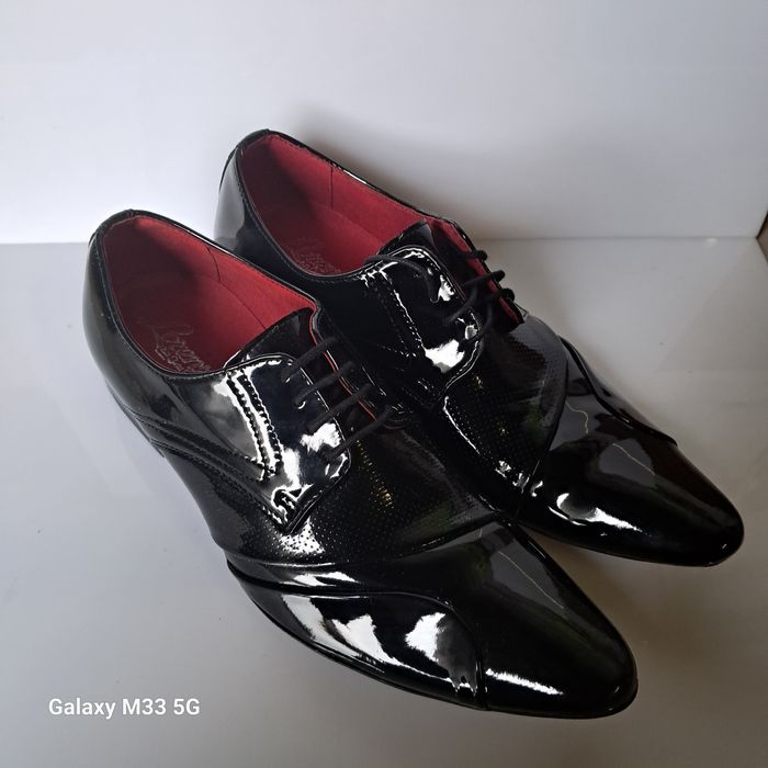 Sprzedam buty męskie lakierki