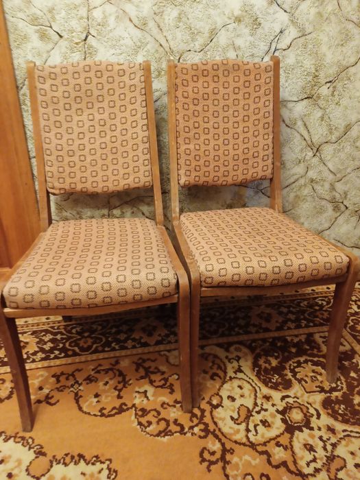 Продам ретро стільці