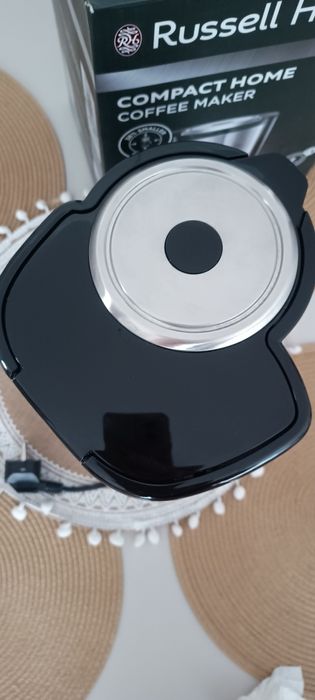 Ekspres przelewowy Russell Hobbs