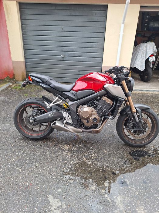 Honda Cb650R  09/2020 como nova