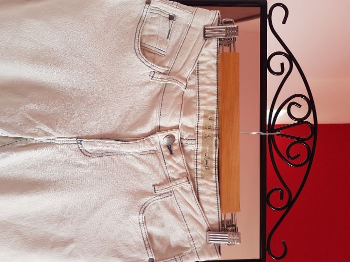 Calça Branca, Primark