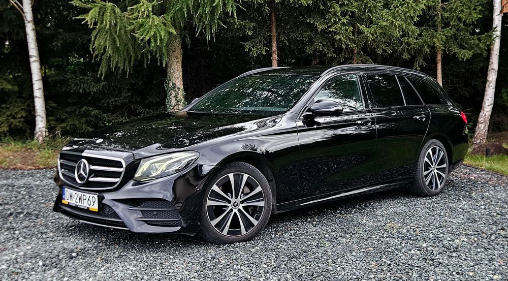 Mercedes-Benz Klasa E Pakiety AMG, serwisowany, bogate wyposażenie
