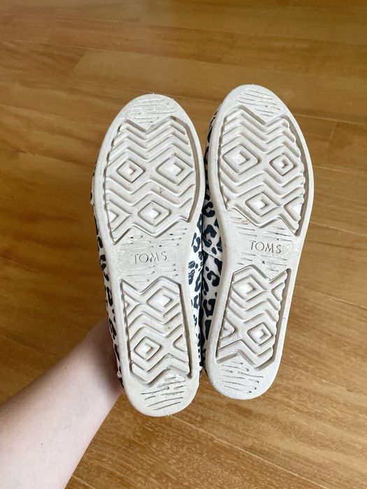 Butki Toms r. 39