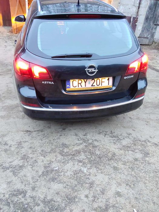 Opel Astra J  2014