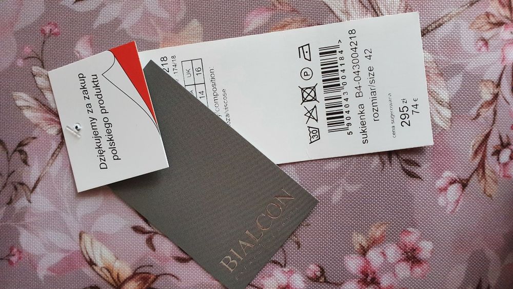 Sukienka Bialcon rozmiar 42 Nowa z oderwaną metką wiskoza