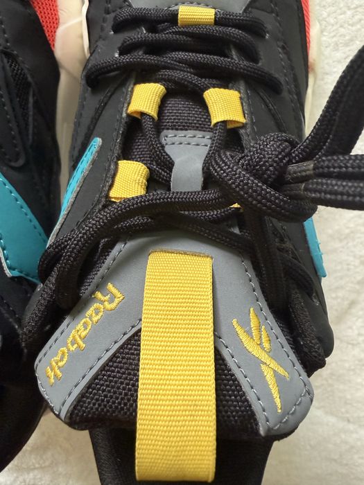 Продам жіночі кросівки женские кроссовки reebok aztrek double mix pops