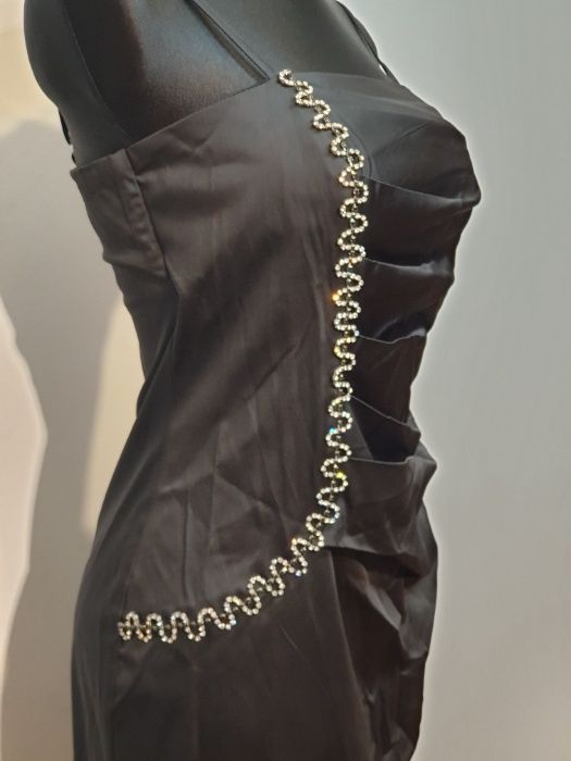 Nowa Piękna Sukienka Sabra R42