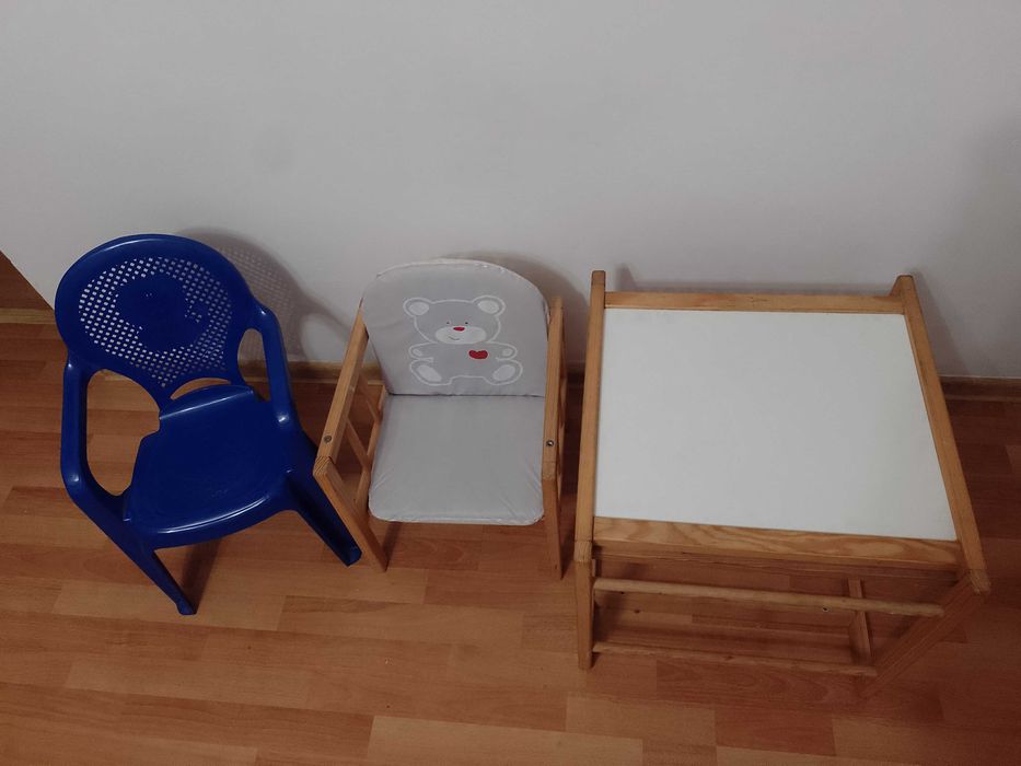 Sprzedam krzesełko i stolik dla dziecka