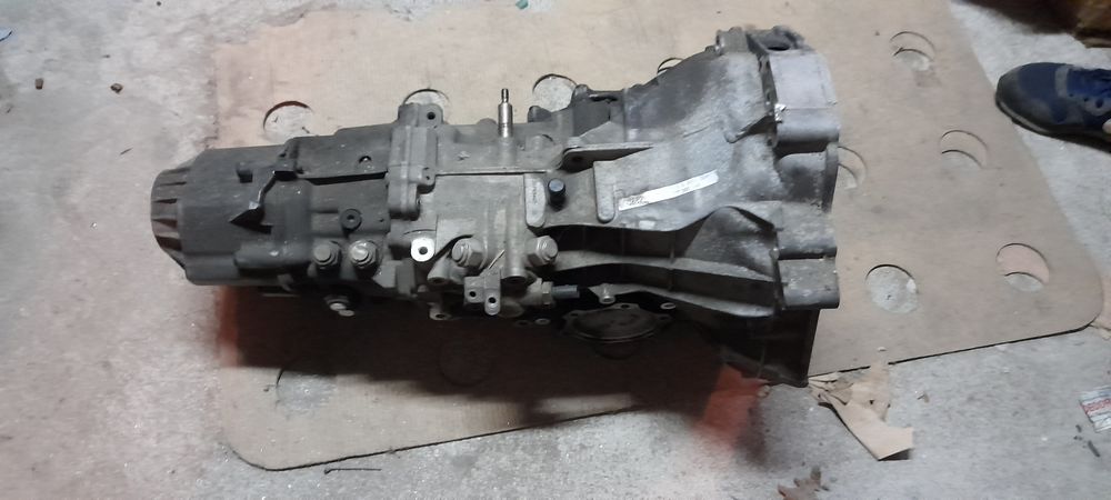 Caixa 6 velocidades manual  audi a4 b6  1.9 tdi 130cv 2003 ref GBA
