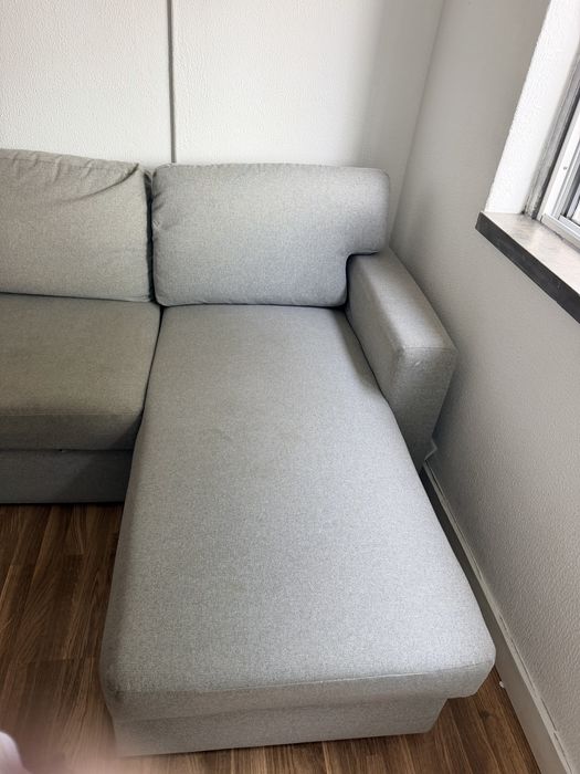 Sofá-cama com chaise longue IKEA