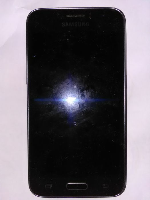 Смартфон Samsung j1