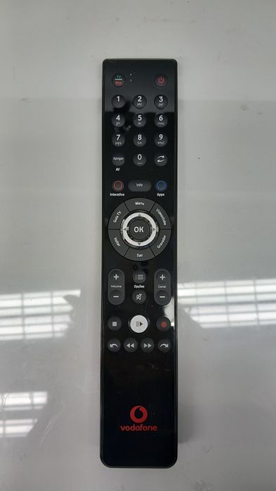 Comando Universal Vodafone c/Pilhas - Novo
