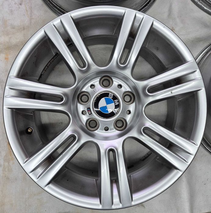 Felgi BMW styling 194  17x8 ET34 17x8,5 ET37