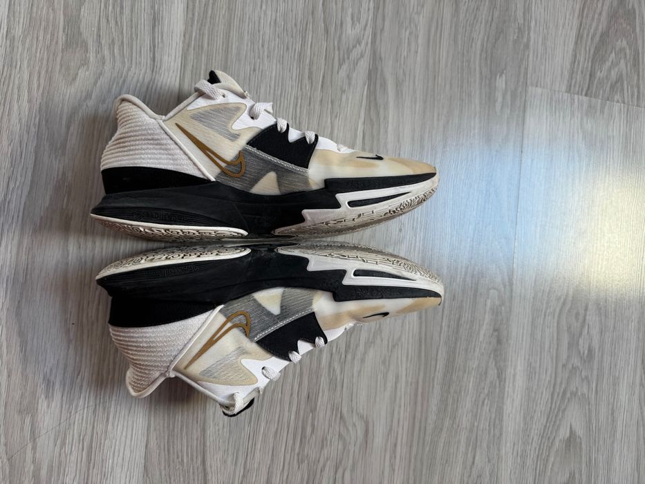 Buty do koszykówki Nike Kyrie 5 rozmiar 44.5