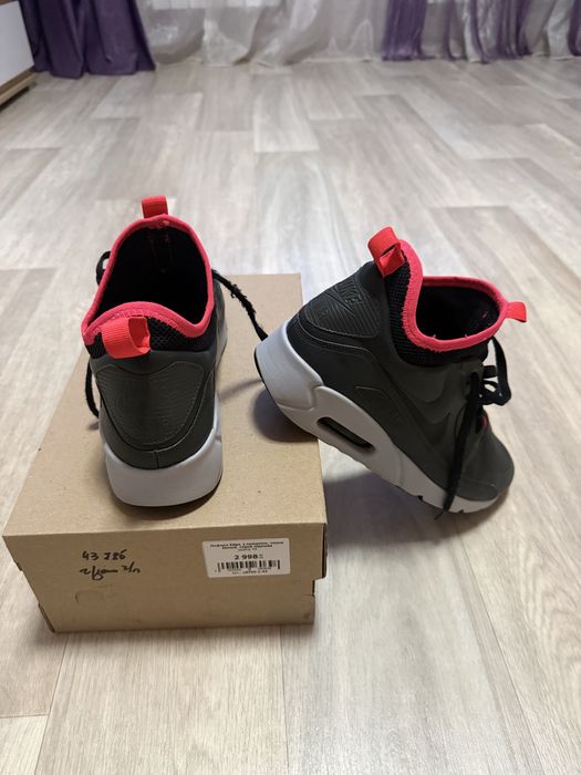 Онигінал кросівки Nike