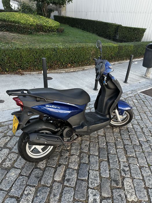 Mota 50cc sym.