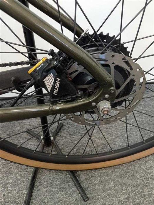 Rower elektryczny KROSS ESKER Hybrid 2.0 OUTLET