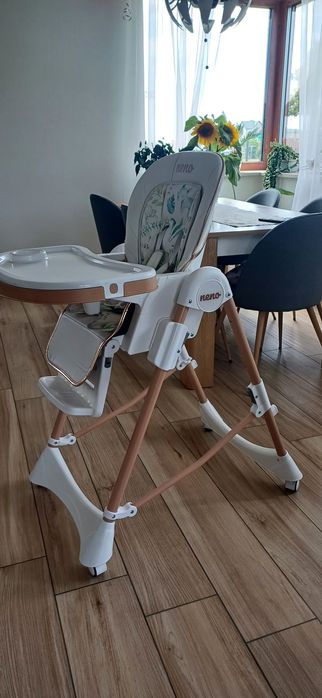 Krzesełko do karmienia neno